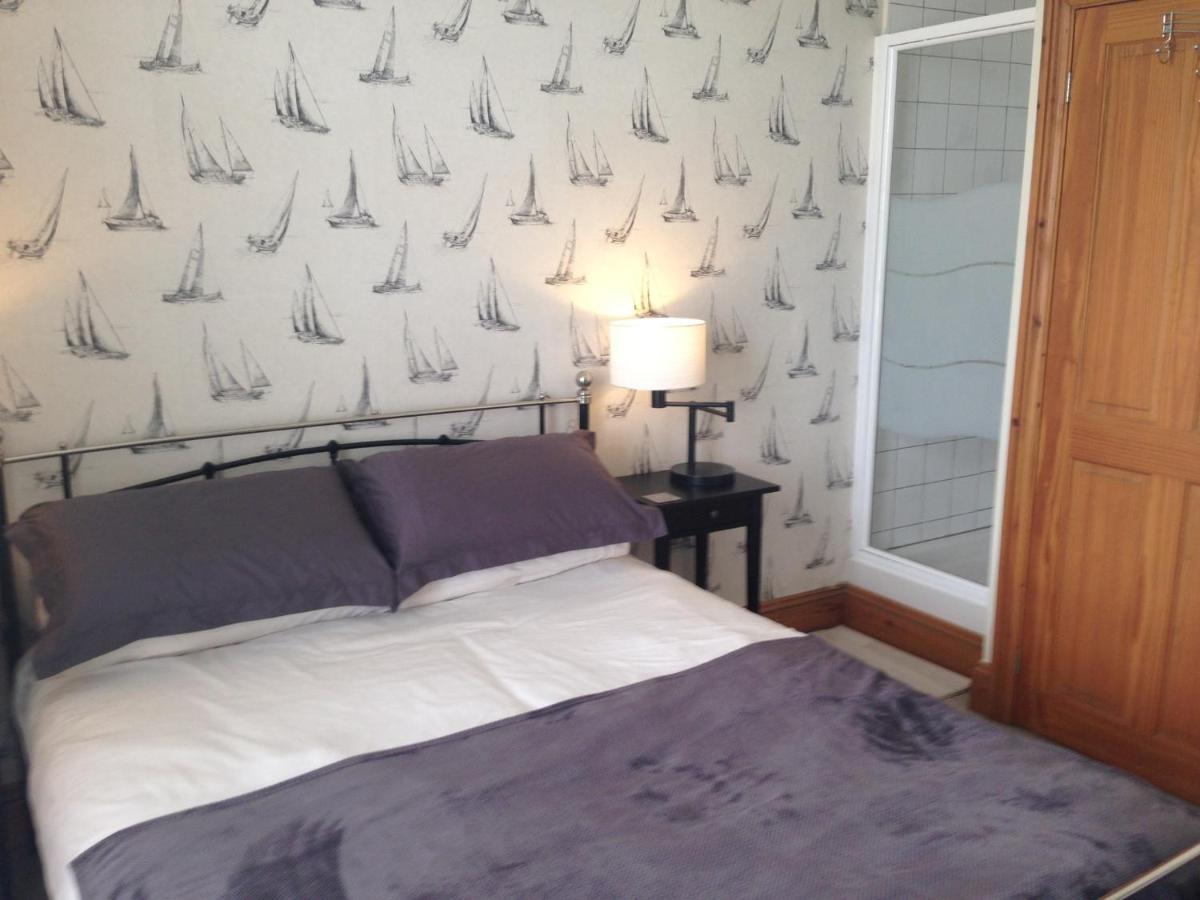 플리머스 Durnford St- Amazing Location - Free Wifi 아파트 외부 사진